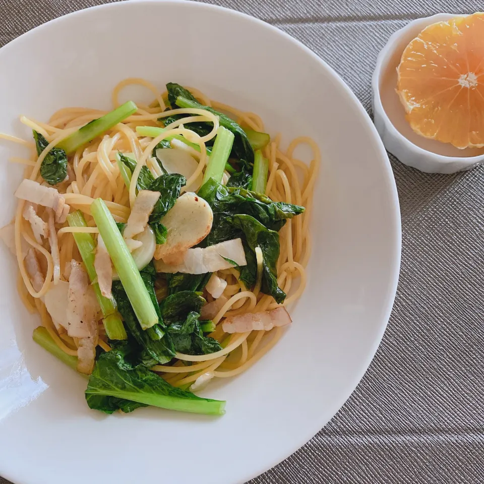 小松菜とベーコンの醤油パスタ|･ω･)ﾉお昼ご飯|サチャンさん