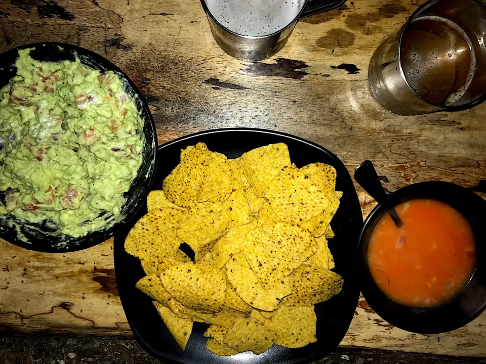 Tomatensoep en nacho’s met guacamole|Karlijn van der Hulstさん