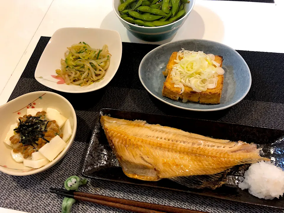 Snapdishの料理写真:#ほっけ　#厚揚げ豆腐　#揚げ餅納豆　#もやしときゅうりのナムル　#枝豆の塩水漬け|ゆぺこさん