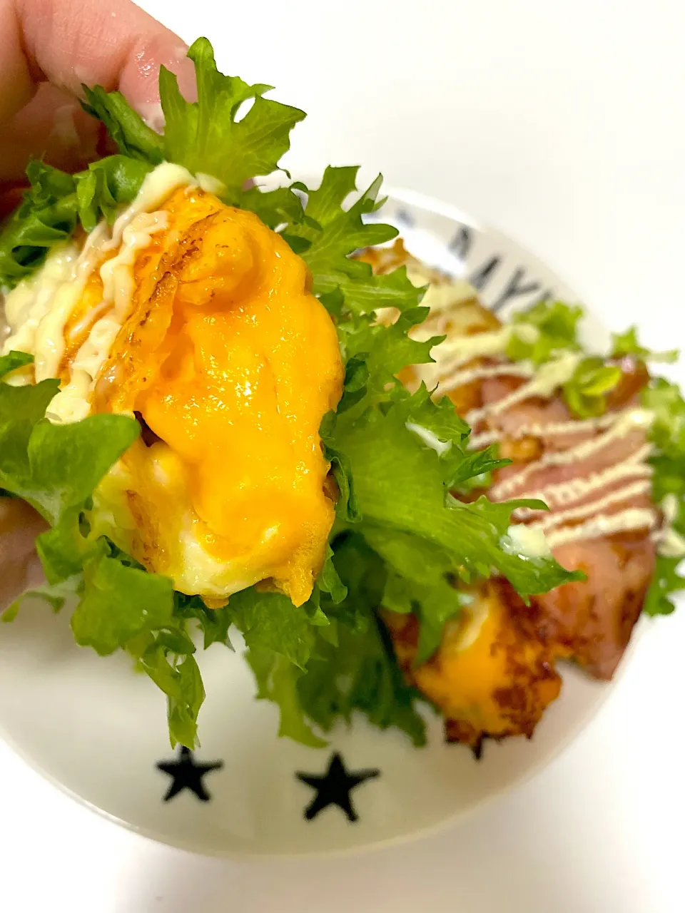 野菜包み目玉焼きのレタス巻き③|のんさん