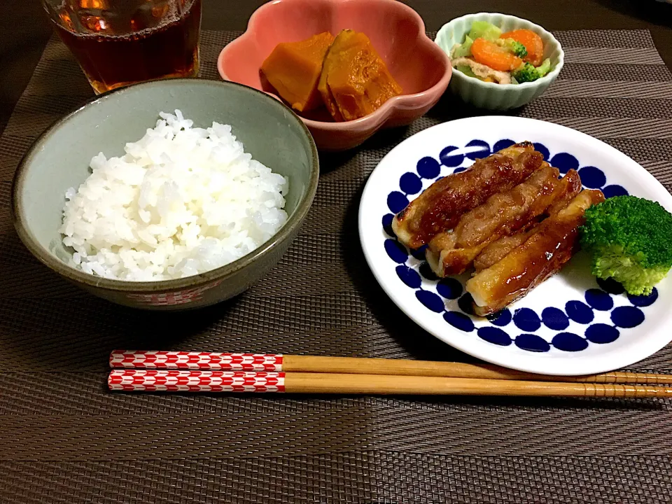 ちくわの肉詰め、かぼちゃ煮、しいたけと野菜の胡麻和え|ちぐあささん