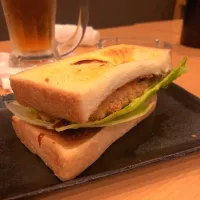 Snapdishの料理写真:イワシフライバーガー|あかりさん