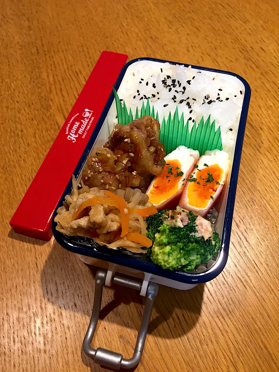 JK弁当  豚コマ油淋鶏|まつださんさん