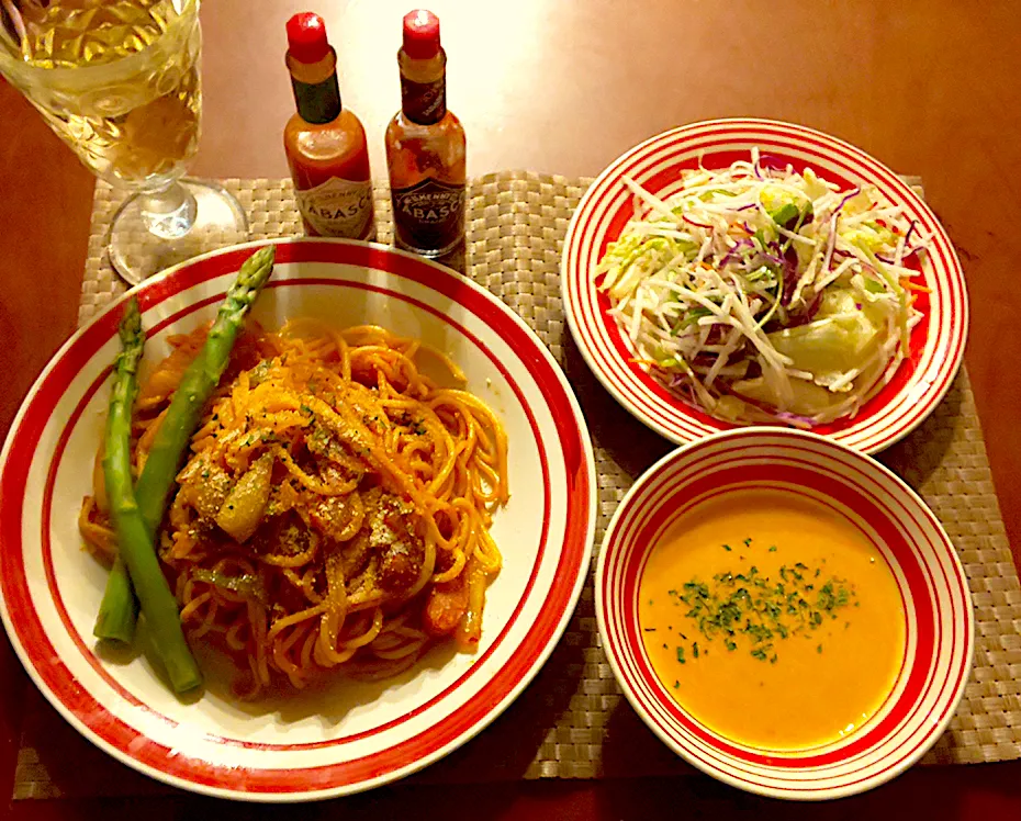 Today's Dinner🍴 冬野菜ｻﾗﾀﾞ･南瓜のﾎﾟﾀｰｼﾞｭ･太麺deﾅﾎﾟﾘﾀﾝw/ｱｽﾊﾟﾗｶﾞｽ|🌈Ami🍻さん