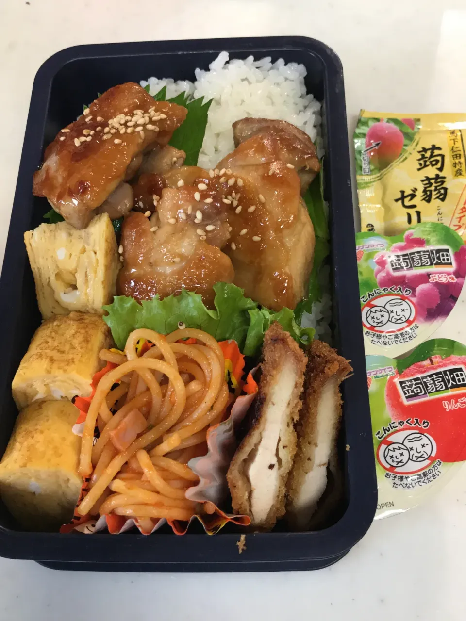 Snapdishの料理写真:2019.12.4 中学男子のお弁当🍱|かおたまさん