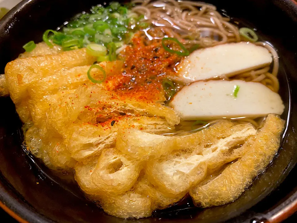 刻み蕎麦🍜七味唐辛子バイキングバージョン🌶|にゃあ（芸名）さん