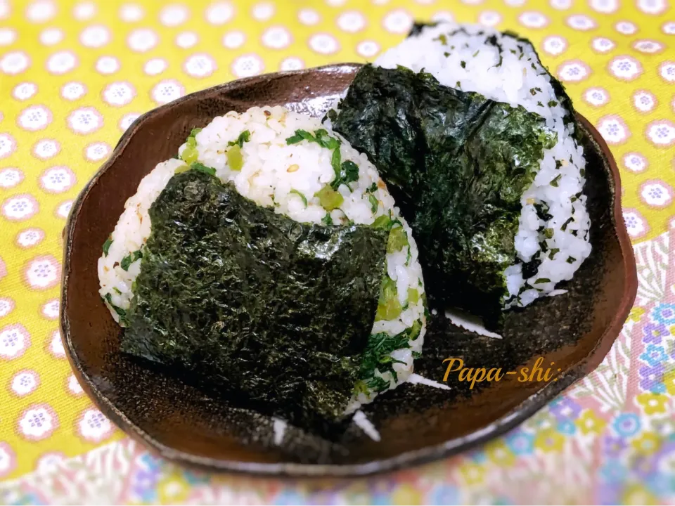 娘の弁当用おにぎり🍙|パパ氏さん