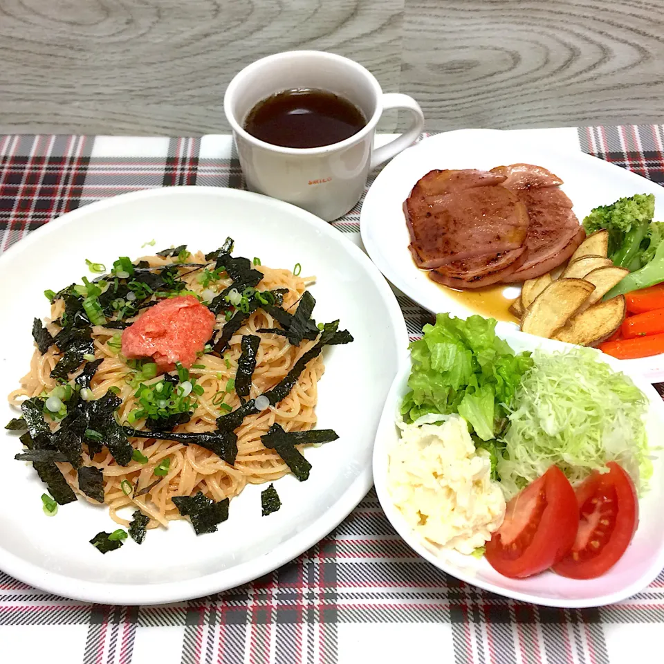 明太子スパゲティとハムステーキ|まみっこさん