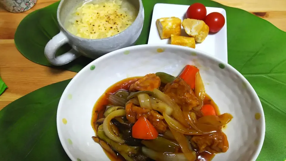 ふわふわたまごスープ
酢豚
たまご焼き|すずらんさん