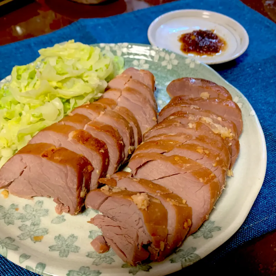 ホロホロ食感塩豚🐷|Chihi❁︎.*･ﾟさん