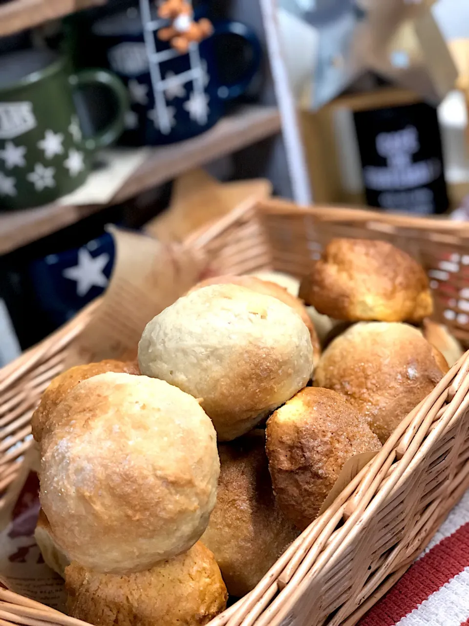 Snapdishの料理写真:手作りパン🥐|三姉妹のママさん