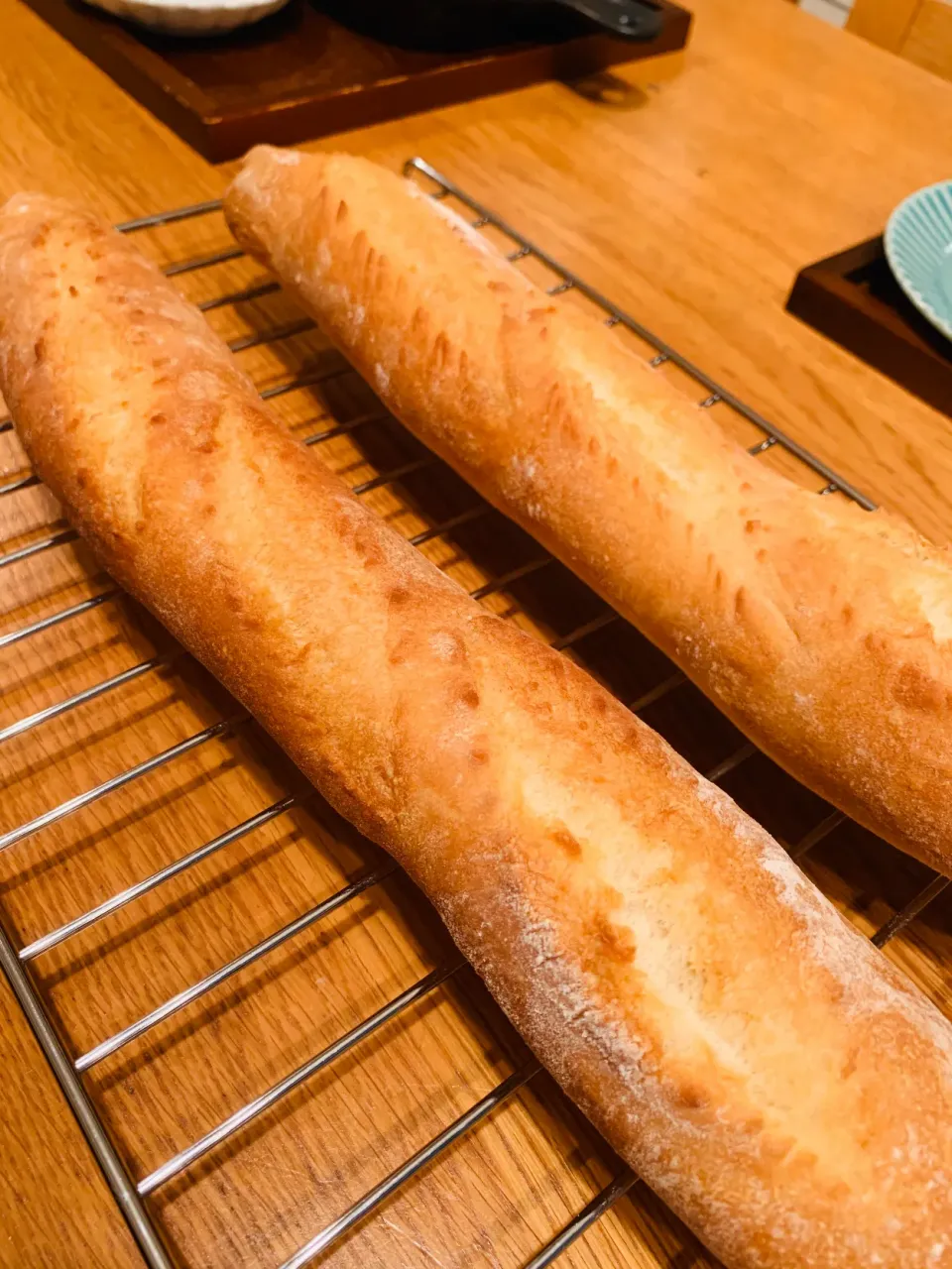 フランスパン焼き上がり🥖|いちごさん