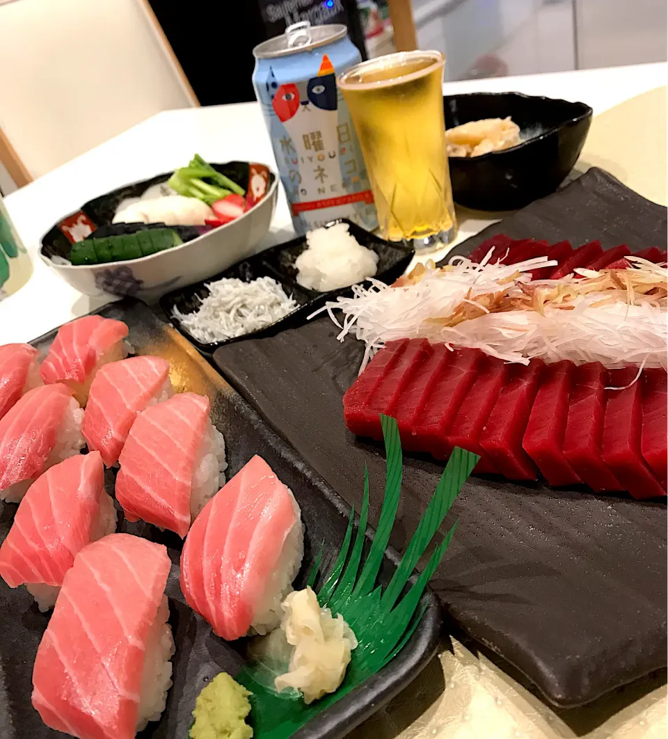 本マグロ赤身&中とろにぎり➰🍻|ナムナムさん