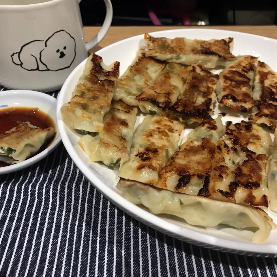 ニラ鶏肉の棒餃子|グレナダ君さん