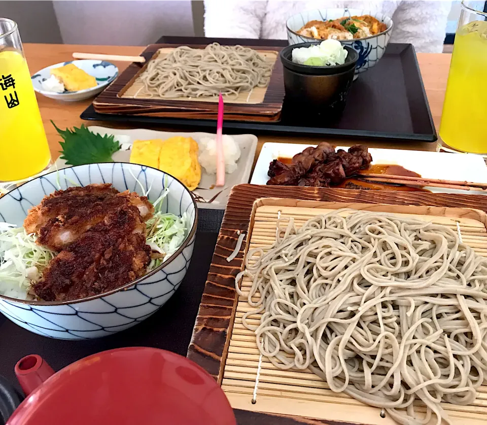 新蕎麦十割・ミニソースかつ丼・だし巻き卵・焼き鳥‼️➰🍻|ナムナムさん