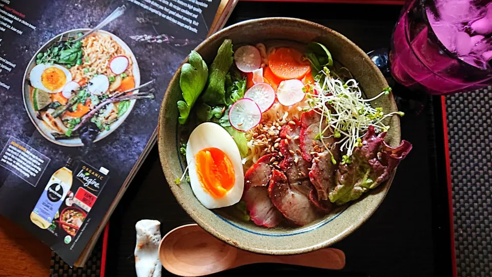 サラダじゃないよ💦ラーメンです‼️|ちかっちさん