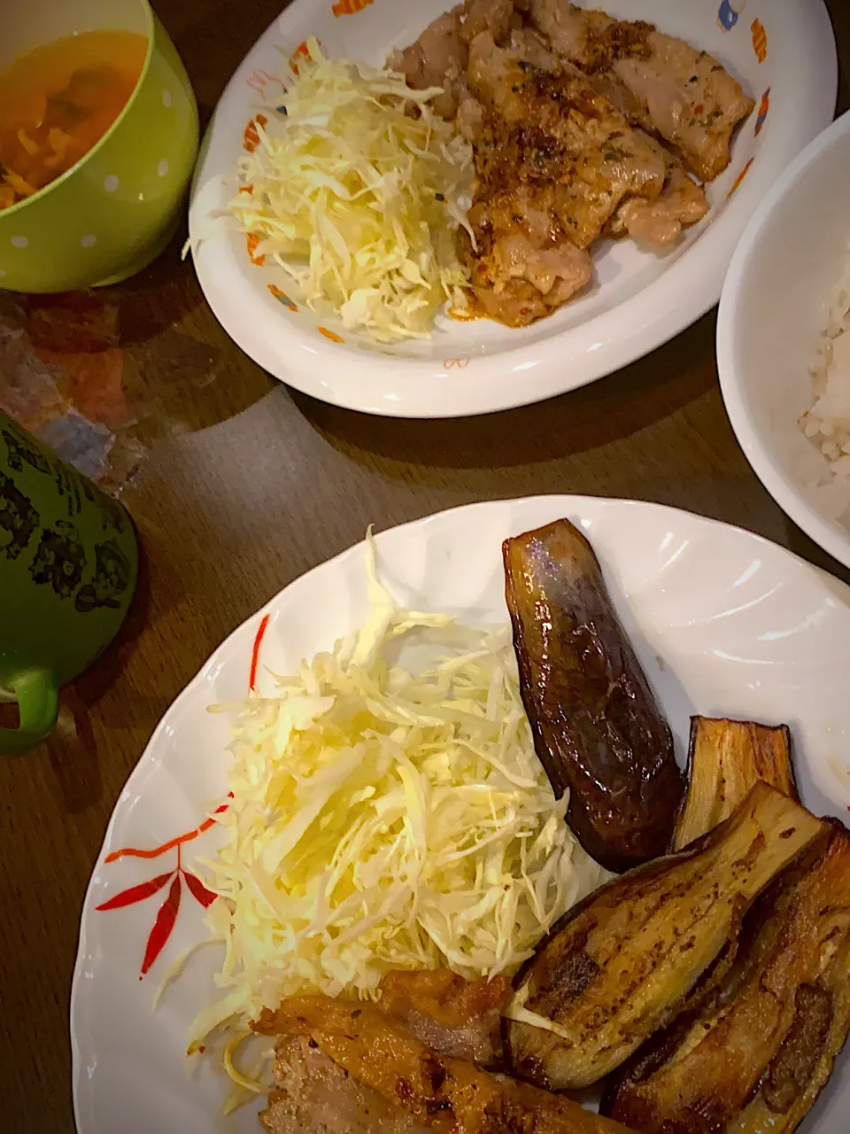 ポークソテー　ガーリックソース　茄子ソテー　キャベツ　わかめと葱のお味噌汁|ch＊K*∀o(^^*)♪さん