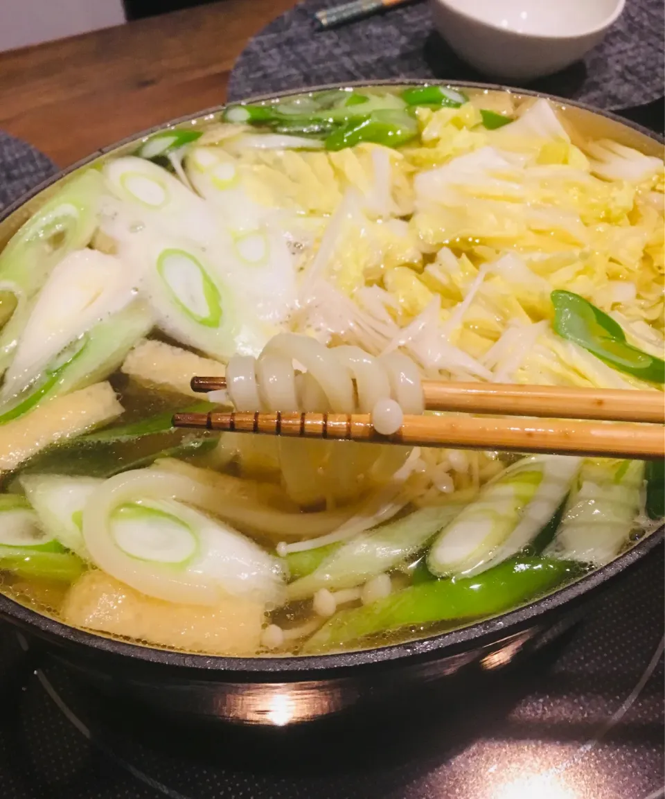 寒い夜だから〜ぁ♪♪♪                                   今夜は熱々煮込みうどん✨|ミッチ☆ママさん