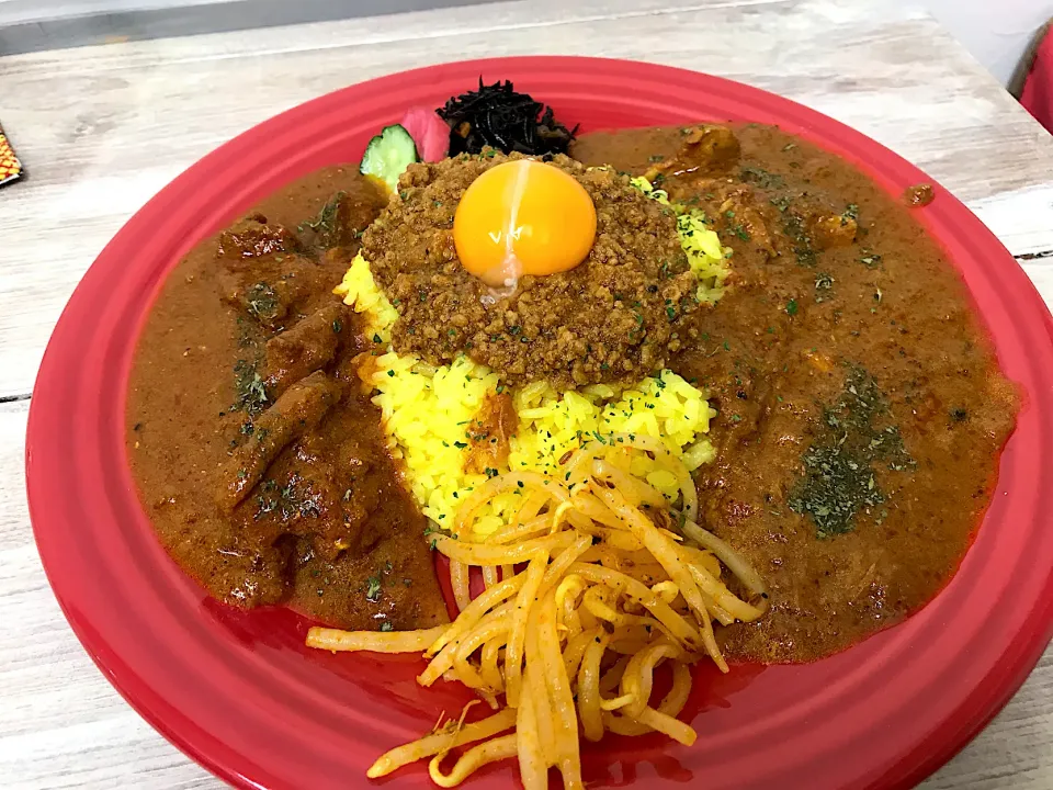 Snapdishの料理写真:スパイスチャージ！チキン、キーマ、ラムタン！カレー全部がけ|Tomoko Tanakaさん