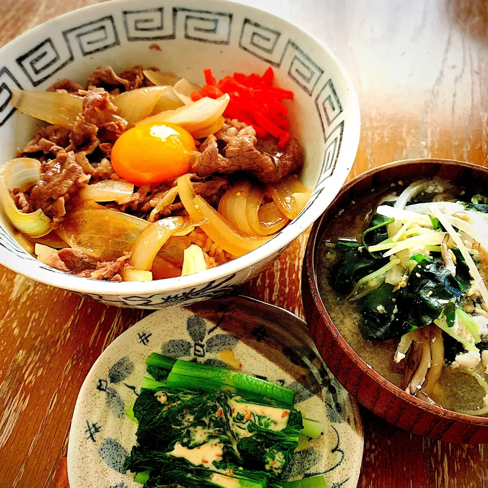 牛丼【吉野家風】|プチテンよすさん