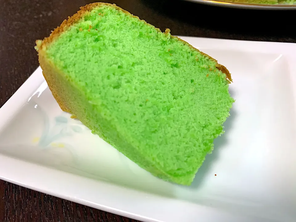 Snapdishの料理写真:Pandan cake|yeni kartikasariさん