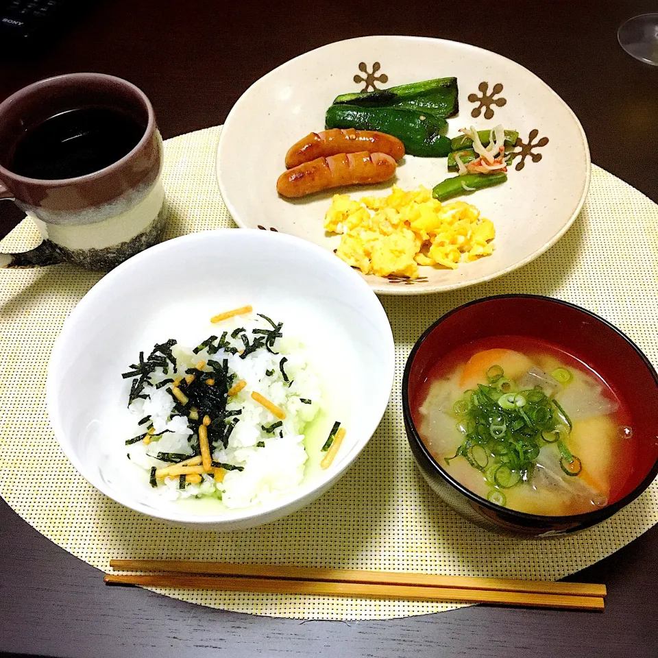 朝ごはん🍳|めいこさん