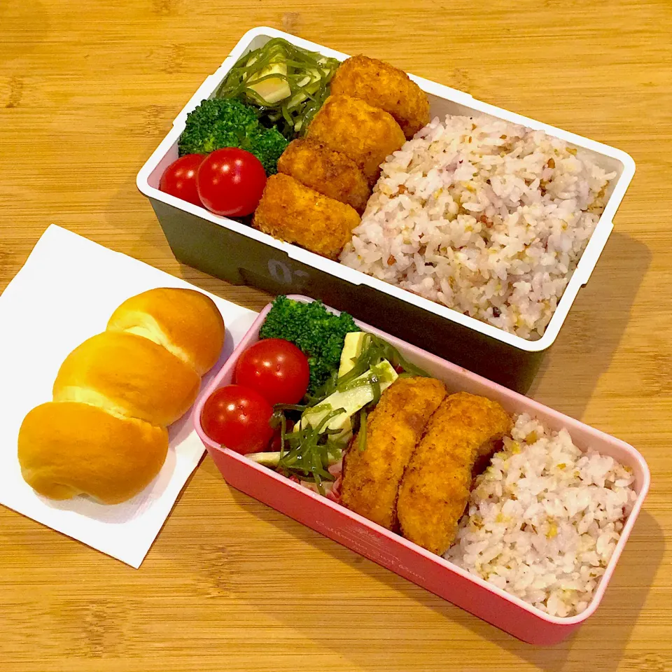 Snapdishの料理写真:12/10の娘ちゃん&息子くん弁当🍱車内用朝ごぱん🥖|ままみさん