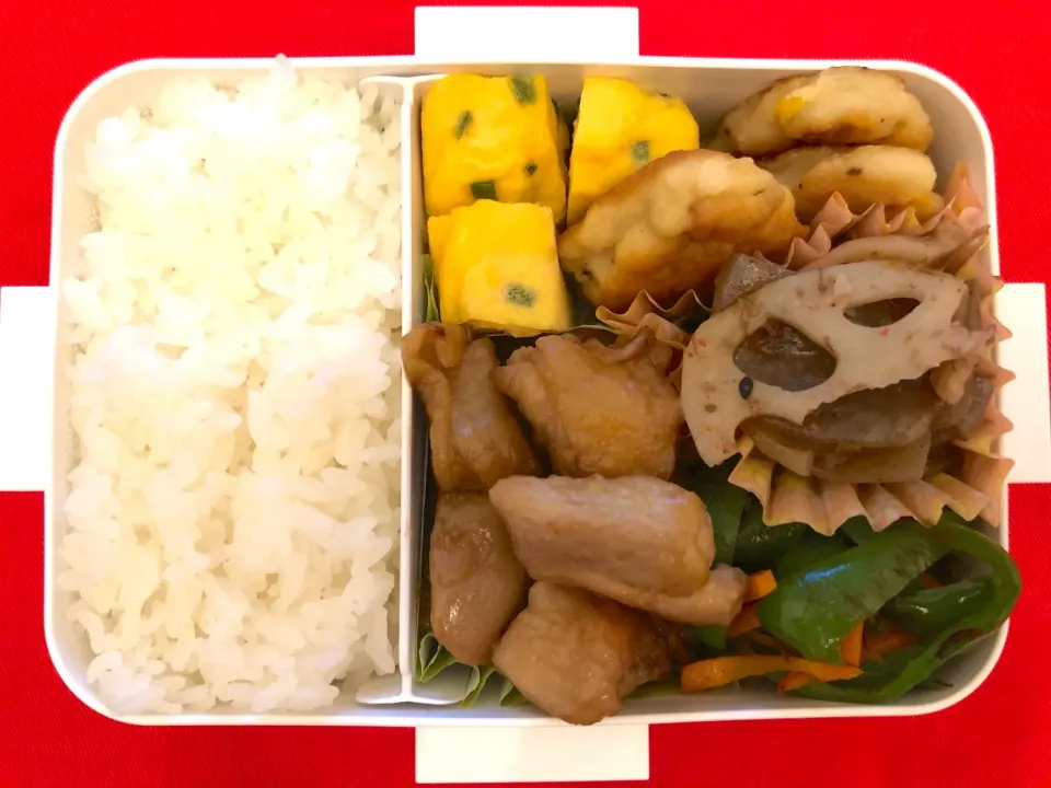 Snapdishの料理写真:照焼きチキン弁当|freeさん