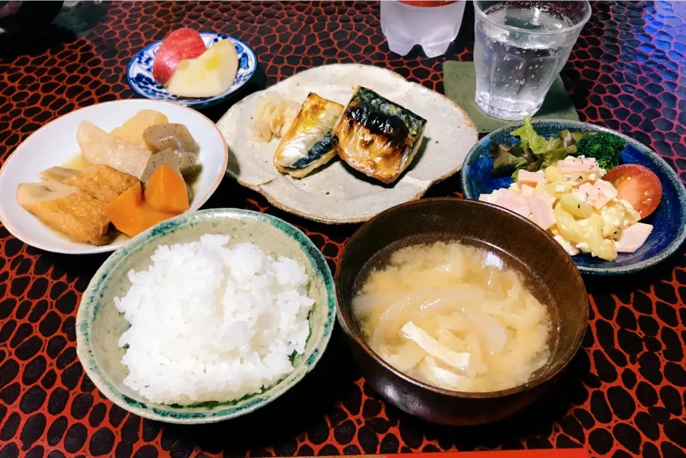 焼き鯖と煮物とマカロニサラダ|hibi_apeさん