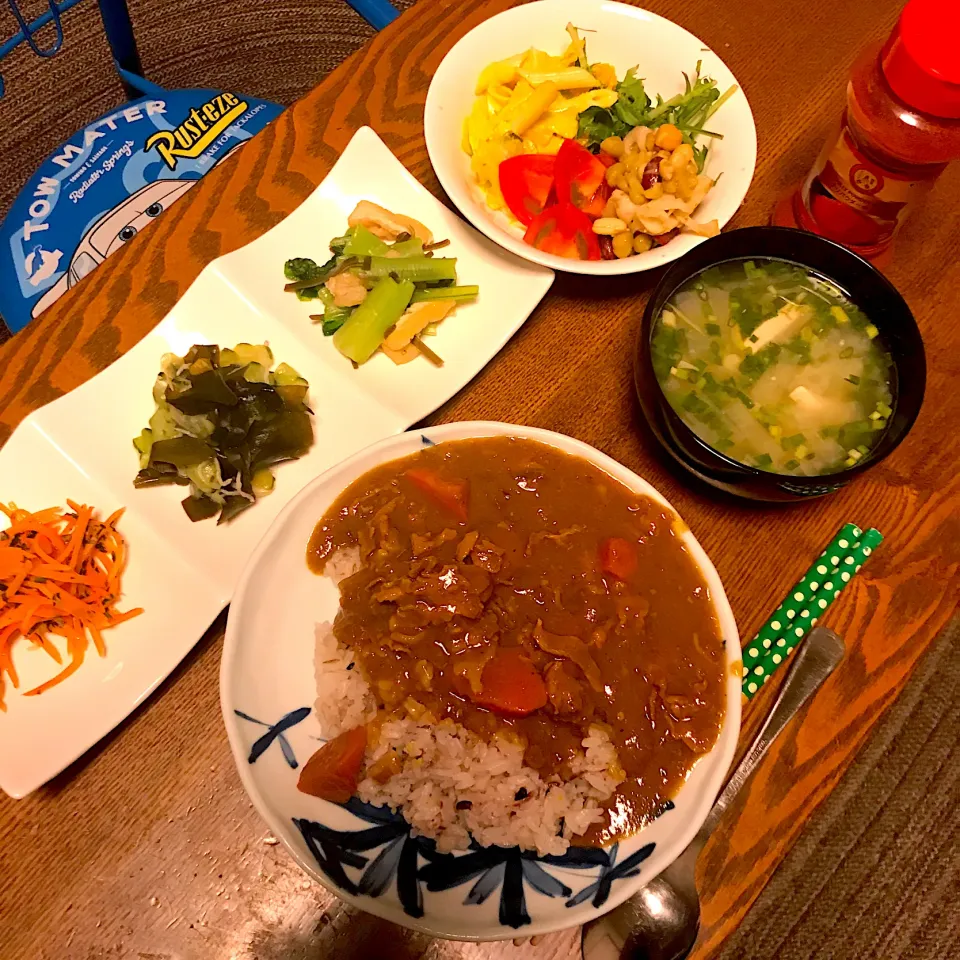 カレーな晩ごはん|りこでりこさん