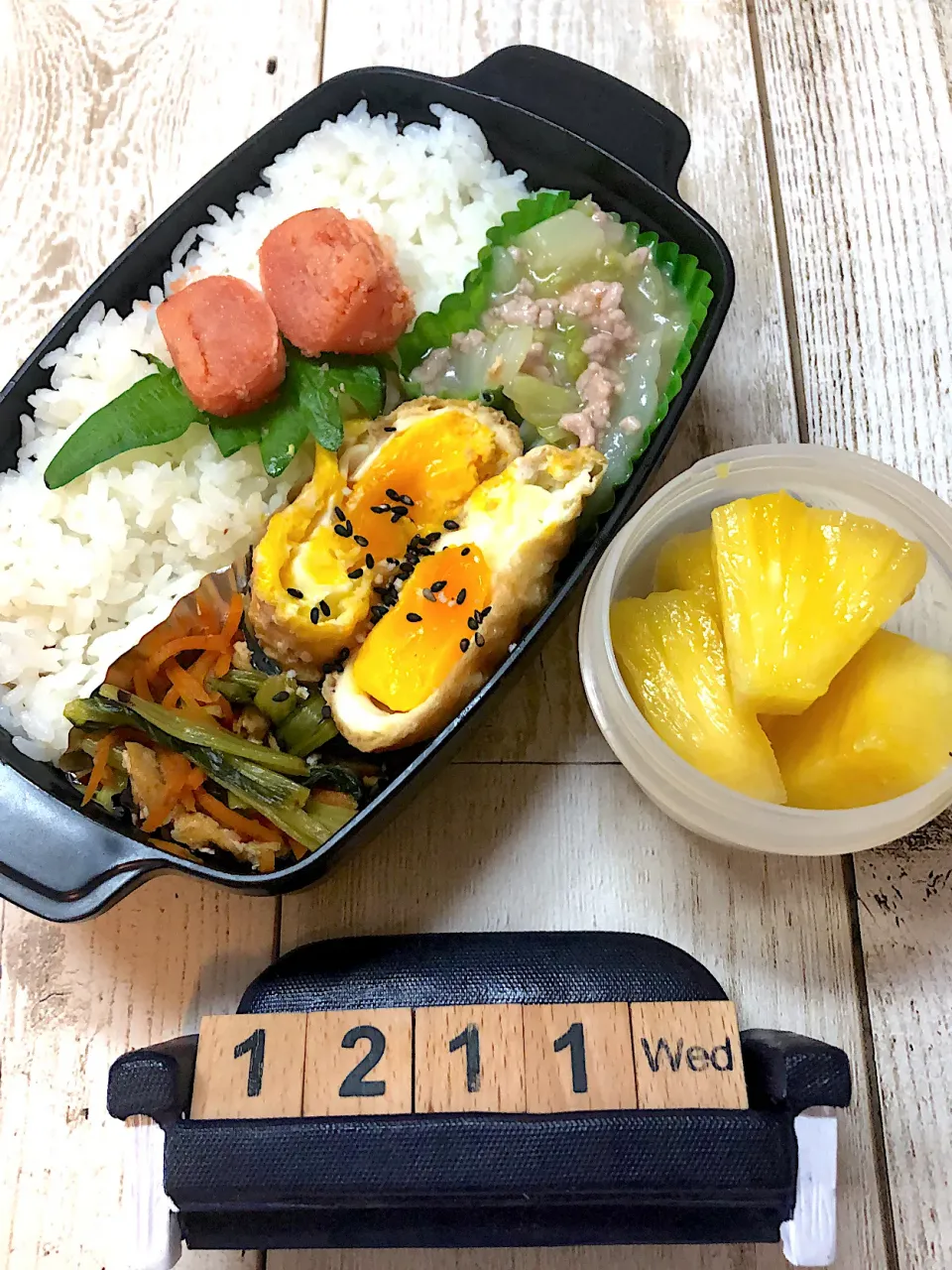 Snapdishの料理写真:ひき肉と白菜煮弁当☆12/11#中学男子弁当|yu-co☆さん