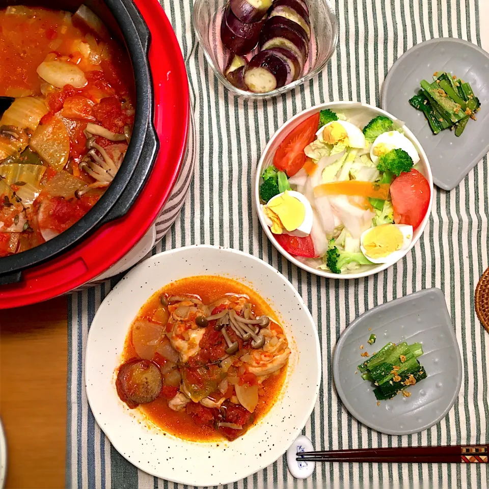 手羽元と冬野菜の甘酒トマト煮|むぎこさん