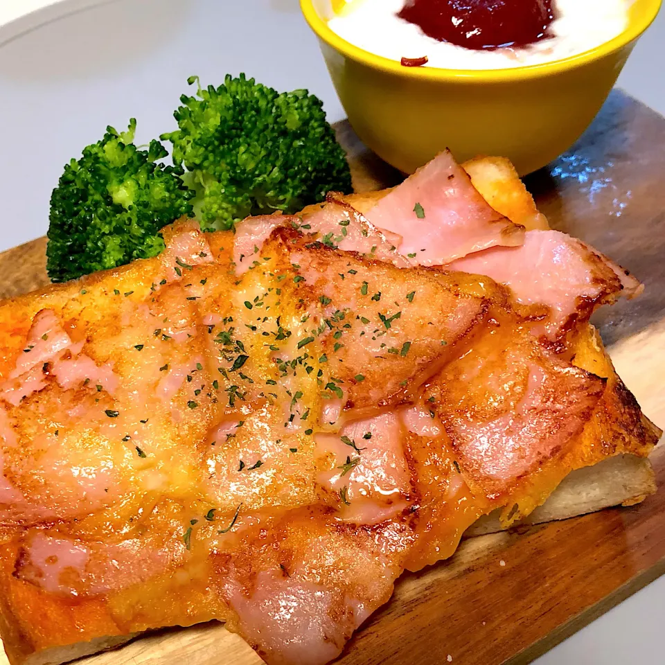 焼きハムチーズトースト|pika nilcoさん