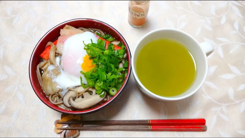 12/12の朝食☀️🍴
煮込み蕎麦|卯月さん