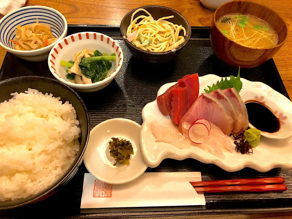 刺身定食🐟|buhizouさん