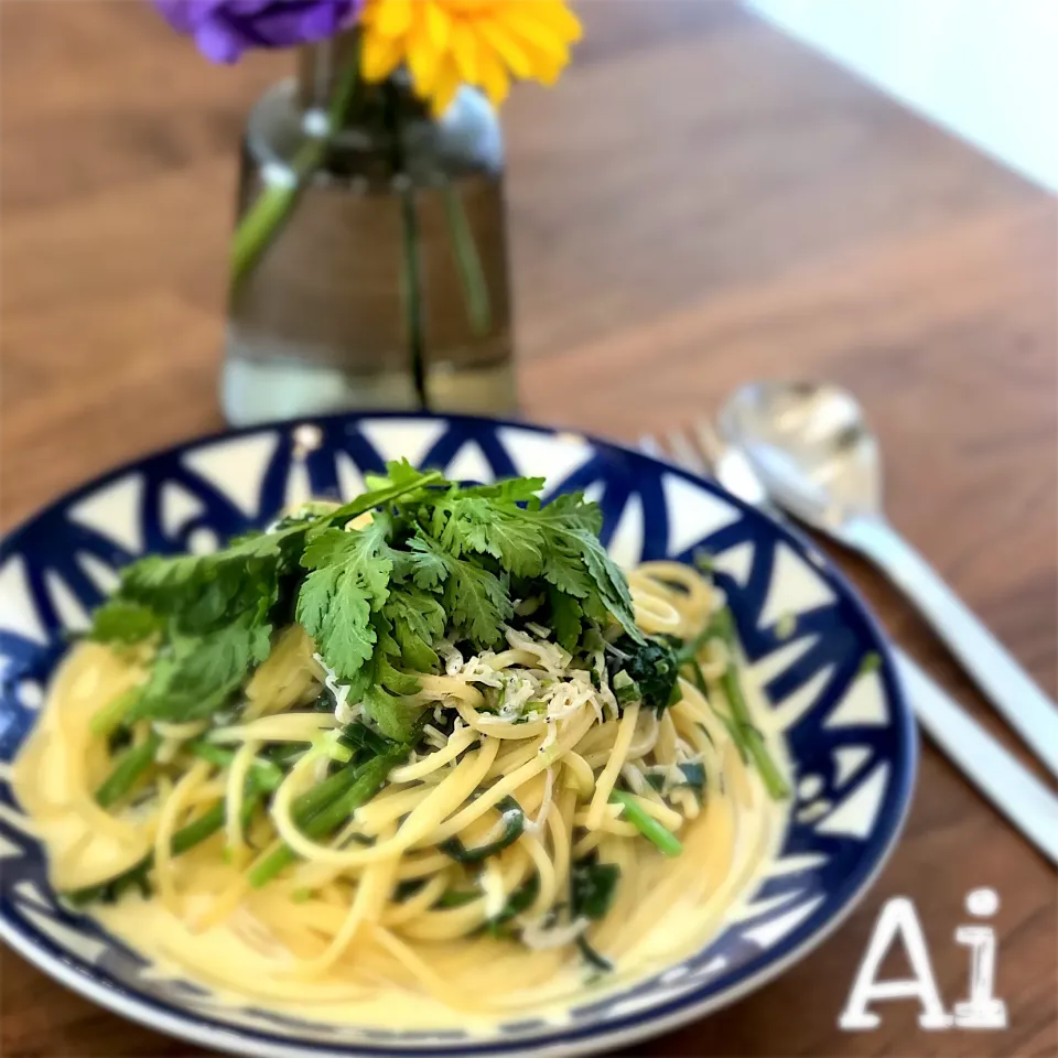 Kentaro Kayamaさんの料理 今日のまかない「THE 春菊🌿」|Ai☆さん