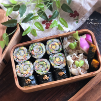 #くるくる炒飯風海苔巻き 弁当🌀