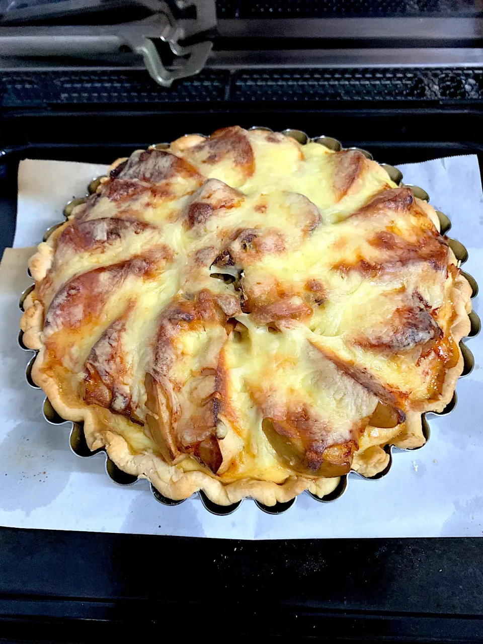 試作の焼き芋と焼き林檎のキッシュが焼き上がりましたーー！！！|maSami＊さん