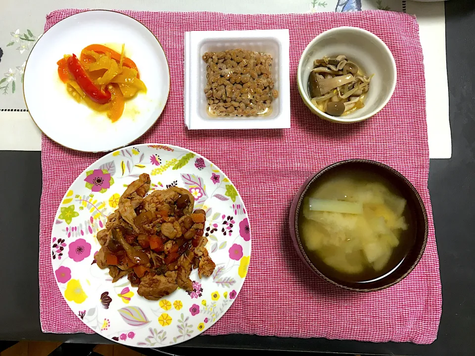 鶏肉と豆と野菜のトマト煮込みのご飯|みよさん