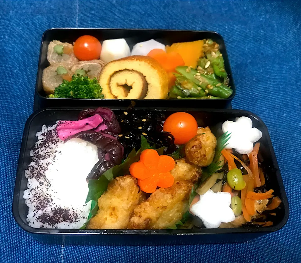 Snapdishの料理写真:唐揚げと伊達巻のお弁当|ナタママさん