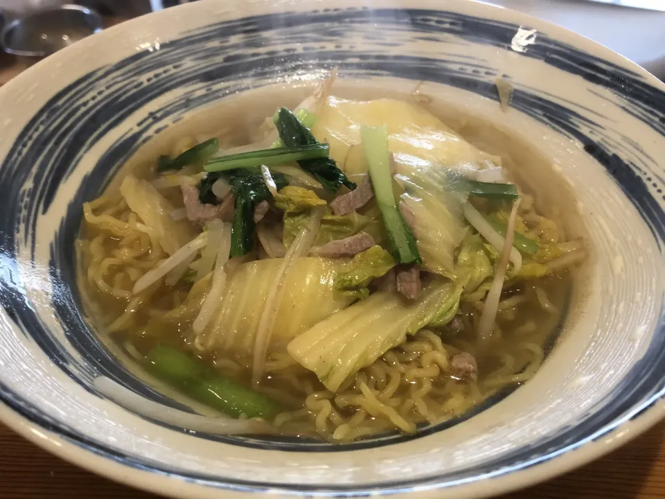 今日の賄いはオレンジ白菜を使ったヘルシータンメン。以前勤務していた所では，市村正親さんが大のお気に入りでした。|bontaさん