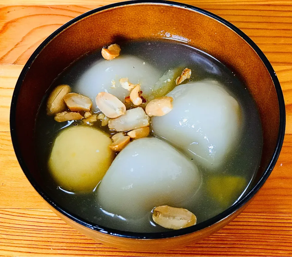 Snapdishの料理写真:Chè trôi nước - Vietnamese Sweet Soup 🥰🥰🥰|Ha Kim Truc Quanさん