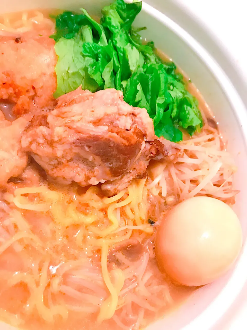 Snapdishの料理写真:煮卵と煮豚を使って味噌ラーメン|舞さん