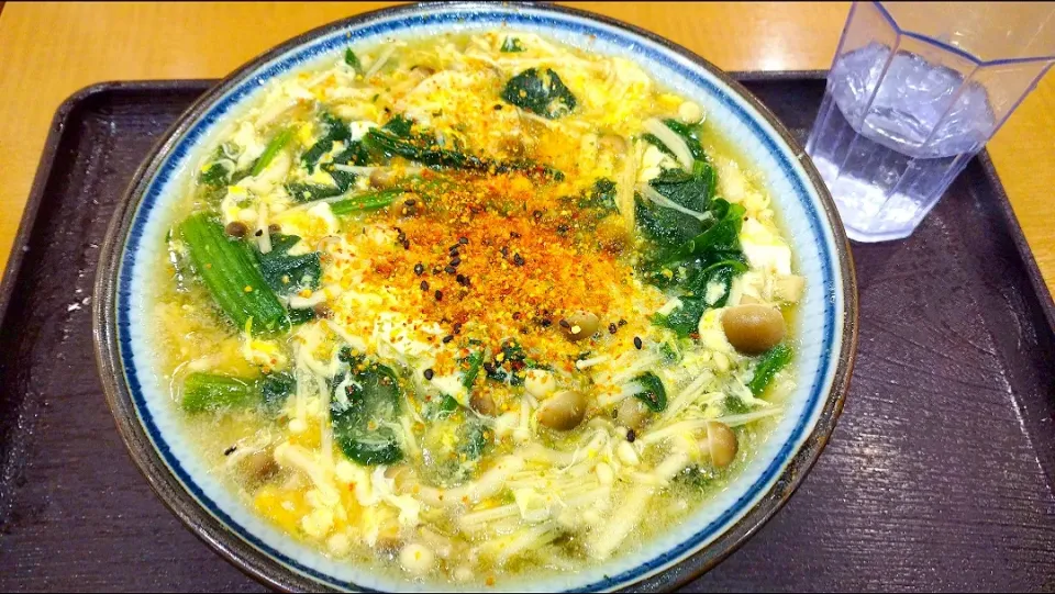 12/15の外食ランチ
きのこのかき玉あんかけ蕎麦|卯月さん