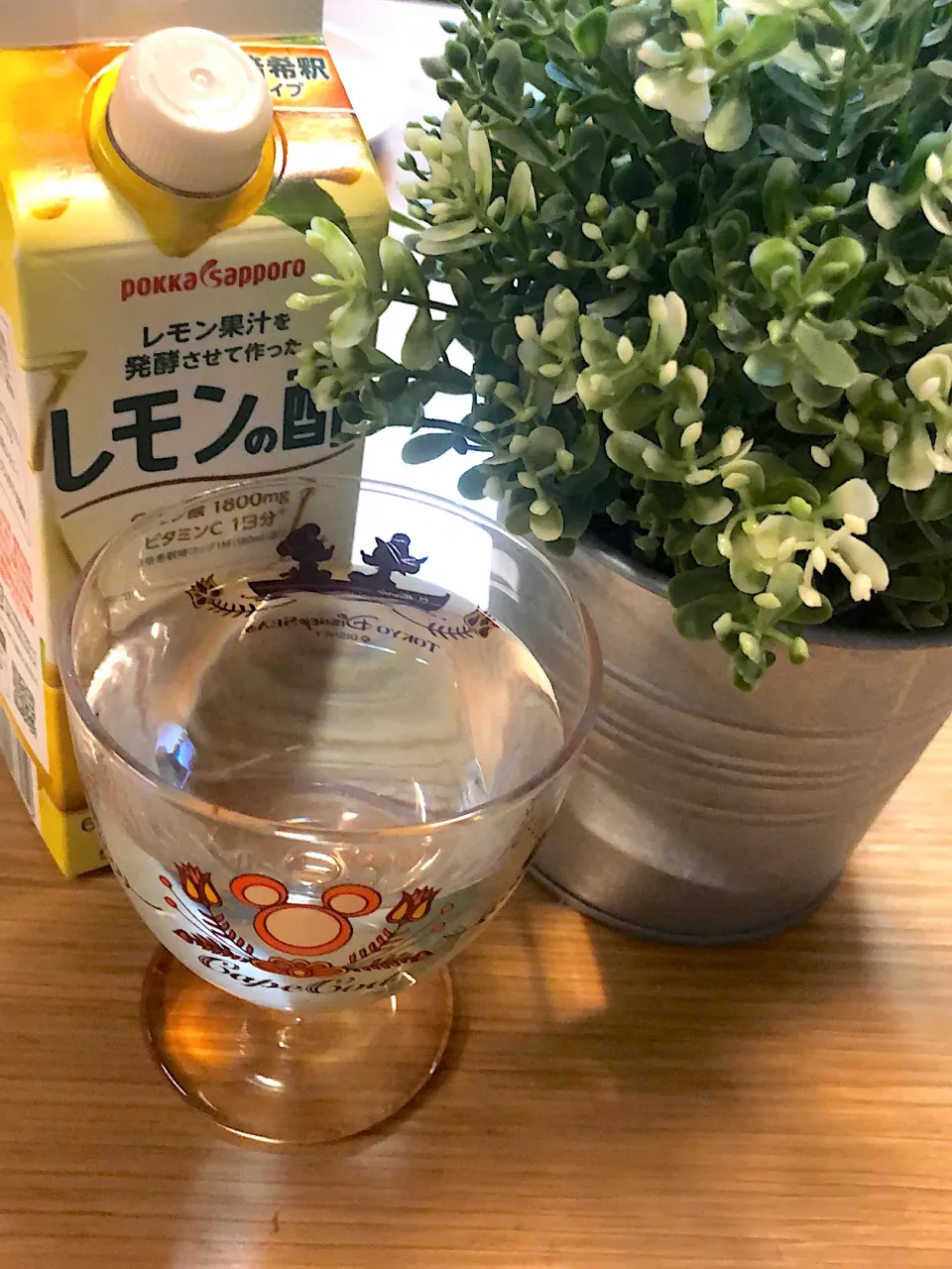 Snapdishの料理写真:お風呂上がりにレモン酢ドリンク🍹|ninoninoさん