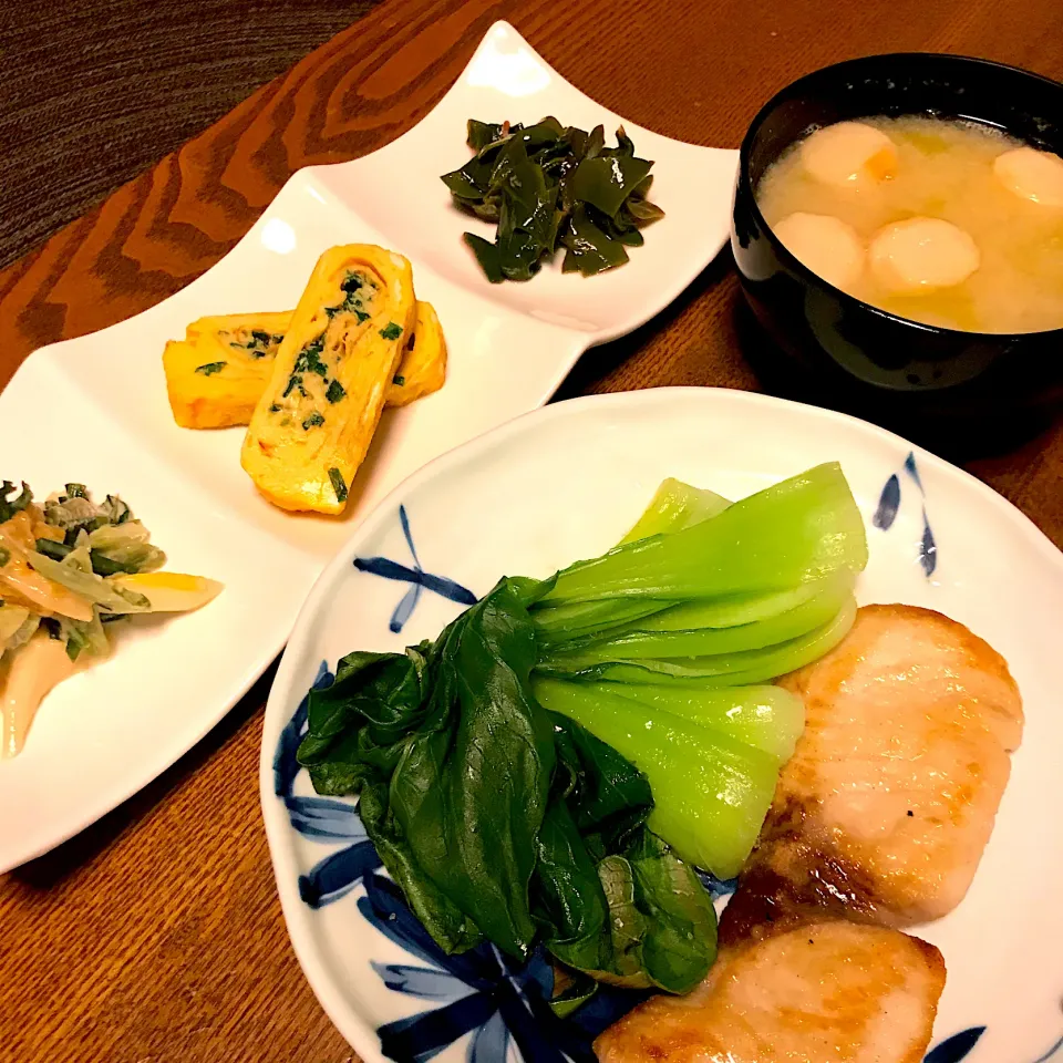 Snapdishの料理写真:魚のムニエル晩ごはん|りこでりこさん