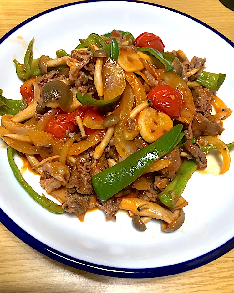 牛肉と野菜のトマトソース煮込み|共働き営業ウーマンの酒飲みご飯さん