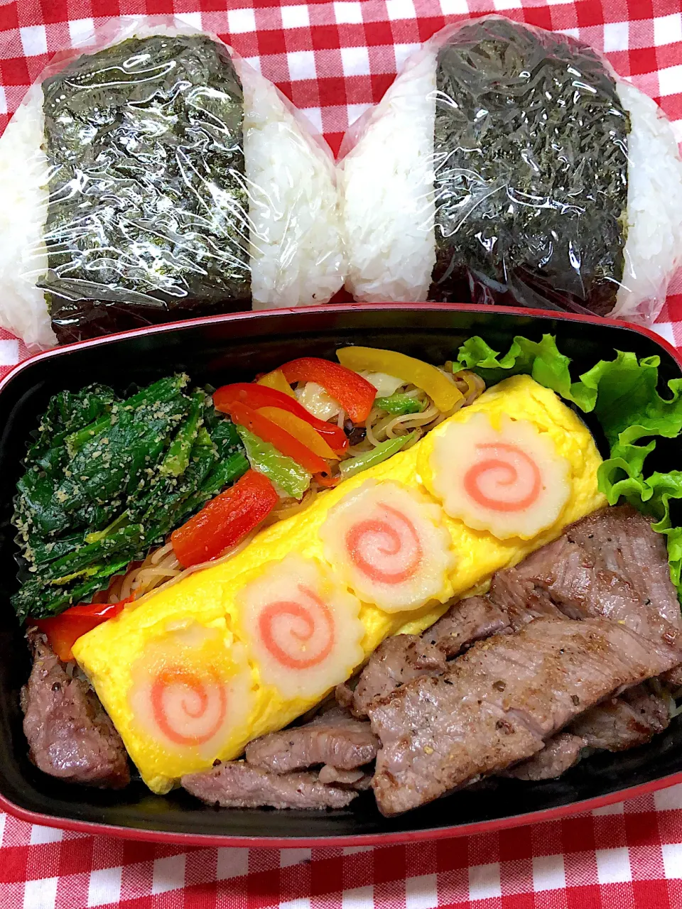 なるとだし巻きとステーキ弁当|teteさん