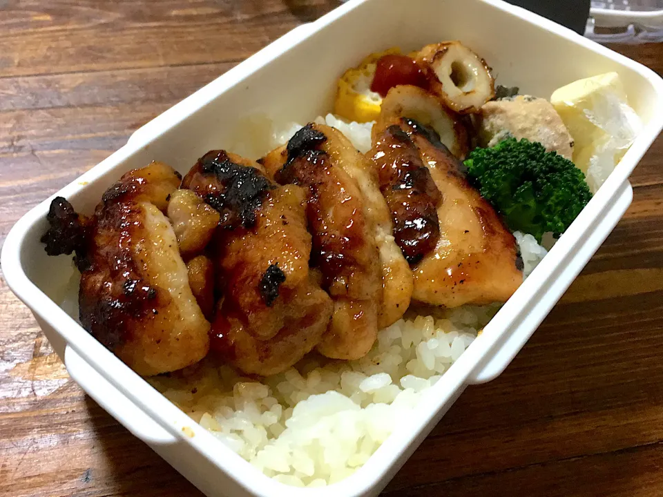 Snapdishの料理写真:テリヤキチキン丼|はなさん