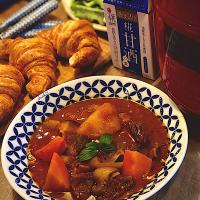 糀甘酒の素とシロカの電機圧力鍋で、リーズナブルなびいふしちゅう🐮✨✨